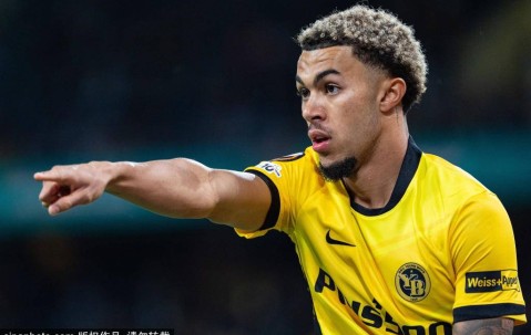 倒钩绝平+11场8球！23岁阿根廷神锋逆袭，从韧带撕裂到法甲射手王