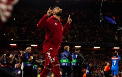 利物浦险胜埃弗顿，格拉文贝尔奇闪耀默西塞德郡德比！